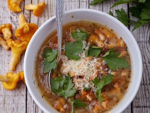 backpacking lunch ideas, backpacking soup, hiking food ideas, vegetarian backpacking meals