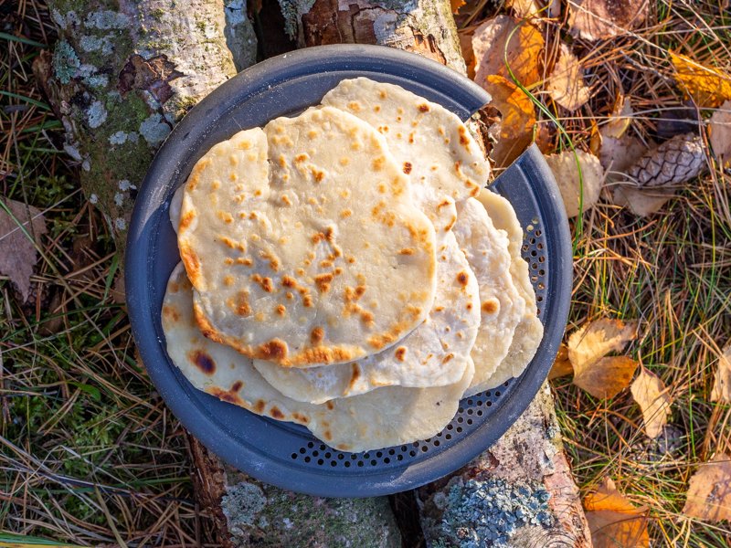 chapati, easy backcountry bread, trail baking, trail recipes