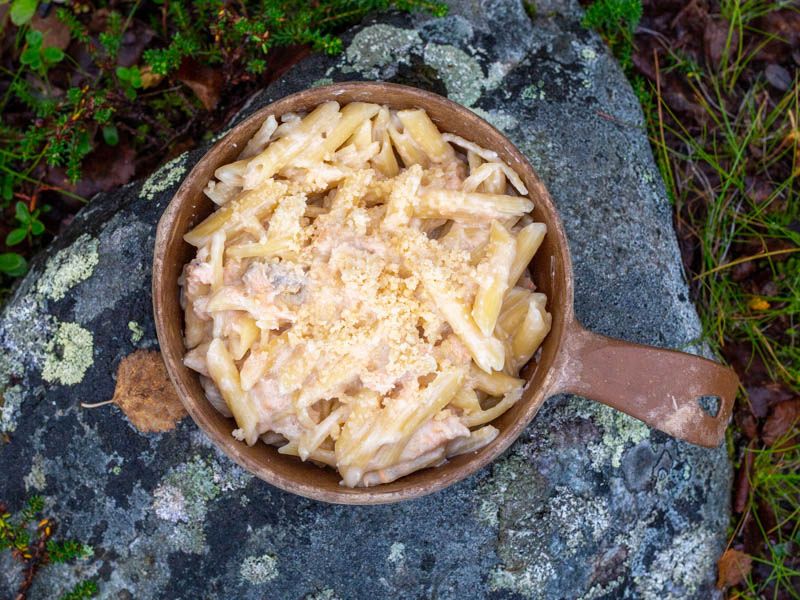 Easy Cheesy Salmon Pasta, backpacking meals, backpacking dinner recipes, trail recipes